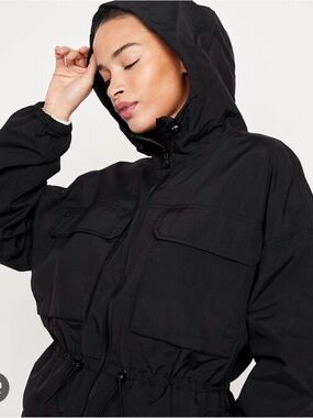 NWT Old Navy cinched waist athletic jacket in size medium